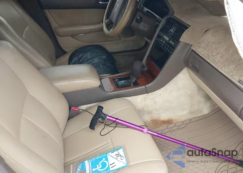 1993 Lexus Ls 400 z USA, uszkodzony, nr VIN JT8UF11E5P0168421